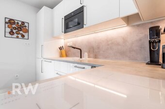 Rezervované Moderný 3-izbový rodinný dom v Slovenskom Grobe - 4