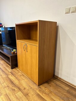 Predám skrinku 109x80x40cm. - 4