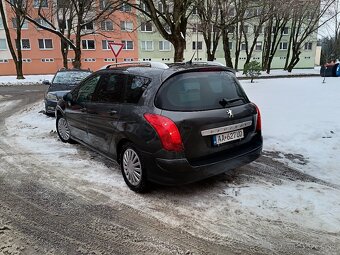 Peugeot 308 sw 2010 - 4