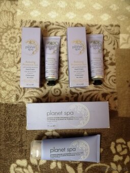 Velky balik AVON kozmetiky - 4