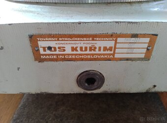Otocny stol 320 - 4