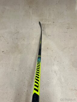 Hokejka warrior Alpha DX - 4