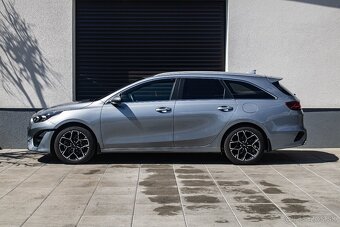 Kia Ceed SW 1.5 T-GDi GT-Line M6 - 4