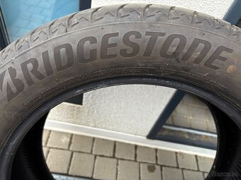 BRIDGESTONE Alenza 245/50 R19 - 4