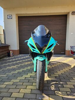 Okruhovka Suzuki GSX-R 600 2011 L1 - 4