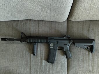 Airsoft zbraň - AR15 RIS Charlie - 4