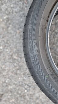 GoodYear EFFICIENTGRIP PERFORMANCE - 4