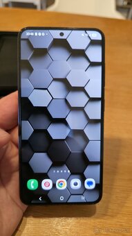 Samsung S23 256GB - 4