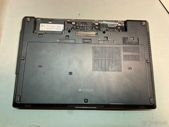 HP EliteBook 8560W Workstation na diely - 4