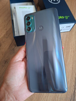 Predam Motorolu moto g 60 - 4