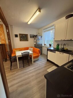 Rezervované Predám 3izb pôvodne 4izb byt 93m² - 4