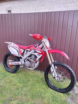 HONDA CRF 250R - 4