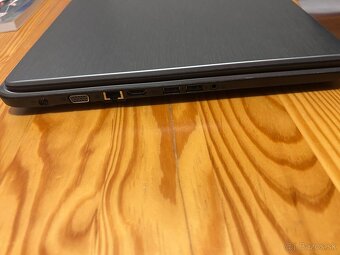 Acer Aspire E17 - 4