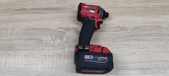 Milwaukee m18 FID2 - 4