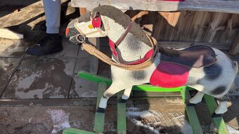 Retro hojdací kôň - 4