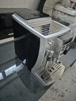 Predám kávovar Delonghi - 4
