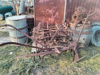 Stĺpiky na oplotenie , konské brány - 4