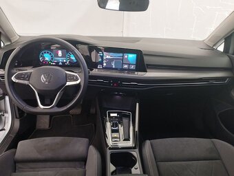 VW Golf Variant 1,5 eTSI DSG Style - rok 2024 - 4