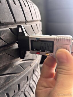 Bridgestone 215/45R16 - 4