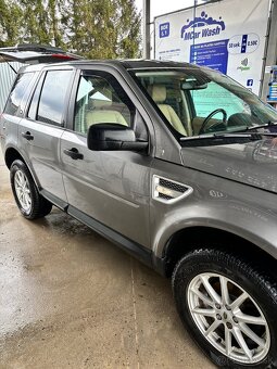 Land Rover Freelander 2 - 4