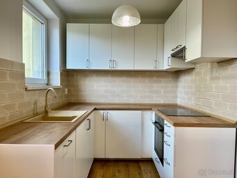 Komplet zrekonštruovaný 3 izb byt 80m2 s balkónom Trnava - 4