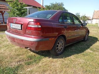 Volvo S40 - 4