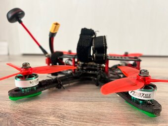 Analógový dron FPV 6S IFLIGHT - 4