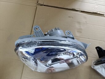 P+L predný svetlomet Hyundai Santa Fe I - 4