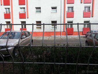 parkovacie státie, Niťová ul, Nivy, Bratislava - 4