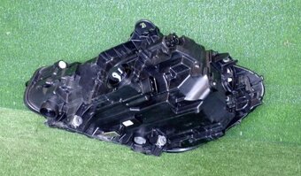 bmw 1 svetlo full led f40 - 4