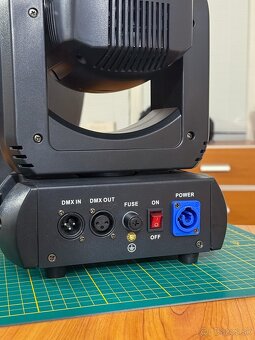 LED Otočné hlavy Spot Prism Head 150W - 4