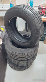 predám letné pneu Michelin 215/60R16 95V - 4