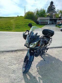 Suzuki dl 650vstrom - 4