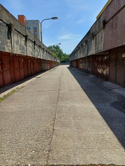 Prenájom garáž Dudvážska ulica Bratislava - Vrakuňa - 4