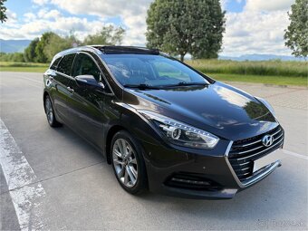 Hyundai i40 1.7 CRDi DCT Premium - Automat, Diesel 104 kW - 4