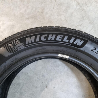Zimné pneumatiky 235/60 R18 MICHELIN DOT5118 - 4
