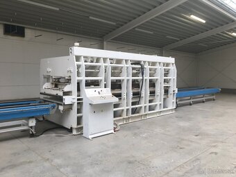 Průběžný dýhovací lis ORMA, desky 5100 x 1400 mm - 4