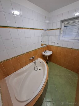 Prenájom 2 izbového bytu, Spišská Nová Ves - 4