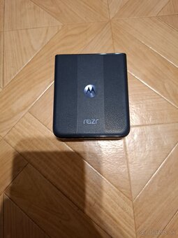 Motorola Razr 50 Ultra - 4