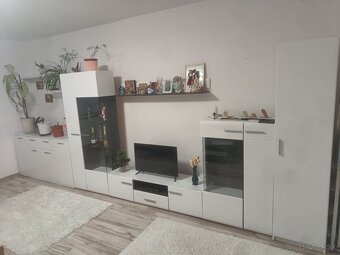 Obyvacia stena s TV - 4