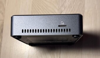 Predám 2x Intel NUC 7i3BNK – mini PC, SSD, 8GB RAM, W - 4