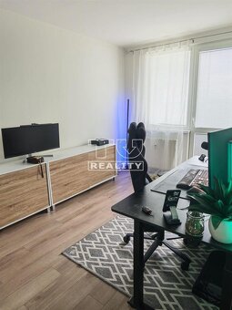 3 IZBOVÝ BYT 64M2 UL. K. ŠMIDKEHO TRENČÍN - 4