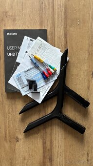 Samsung UE65NU7172 164cm - 4