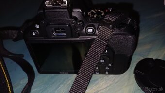 Nikon D3500 - 4