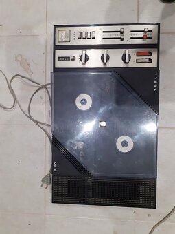 Tesla B93 a Tesla B90 - 4