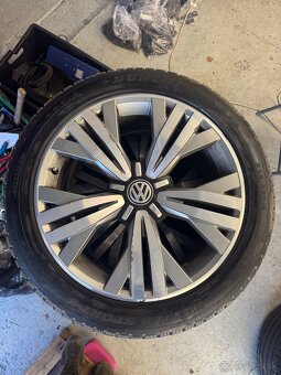 Volkswagen passat alltrack disky R18 5ks - 4