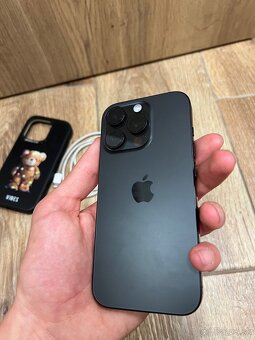 iPhone 16 PRO 256GB - ZÁRUKA - 100% BATÉRIA - TOP STAV - 4