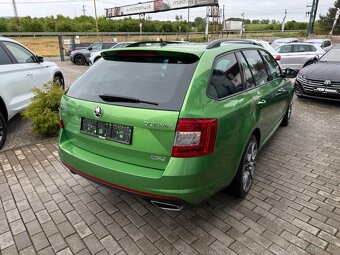 Škoda Octavia Combi 2.0 TFSI RS DSG - 4