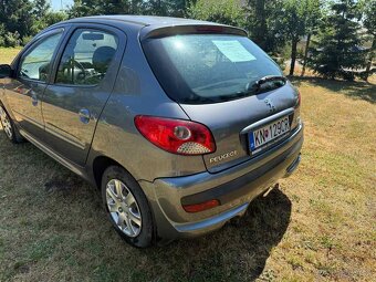 Peugeot 206+ - 4