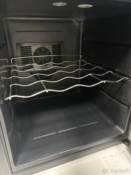 Termoelektrická chladnička Guzzanti GZ-24DD – 68L - 4